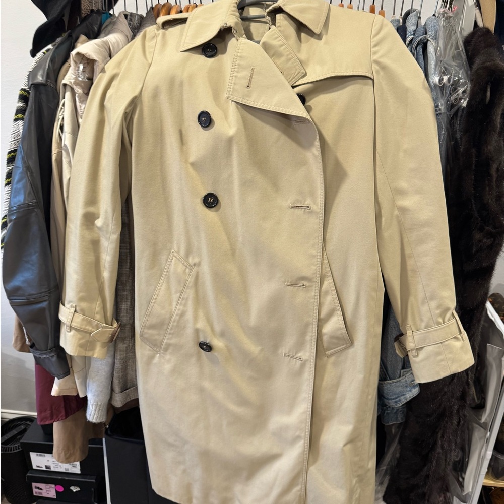 Burberry Tan Trench Coat with Black Buttons